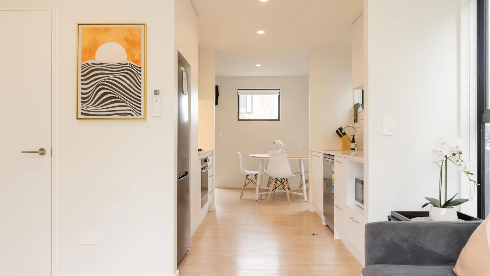 Addington Soho Two Bedroom Townhouse Christchurch Apartment