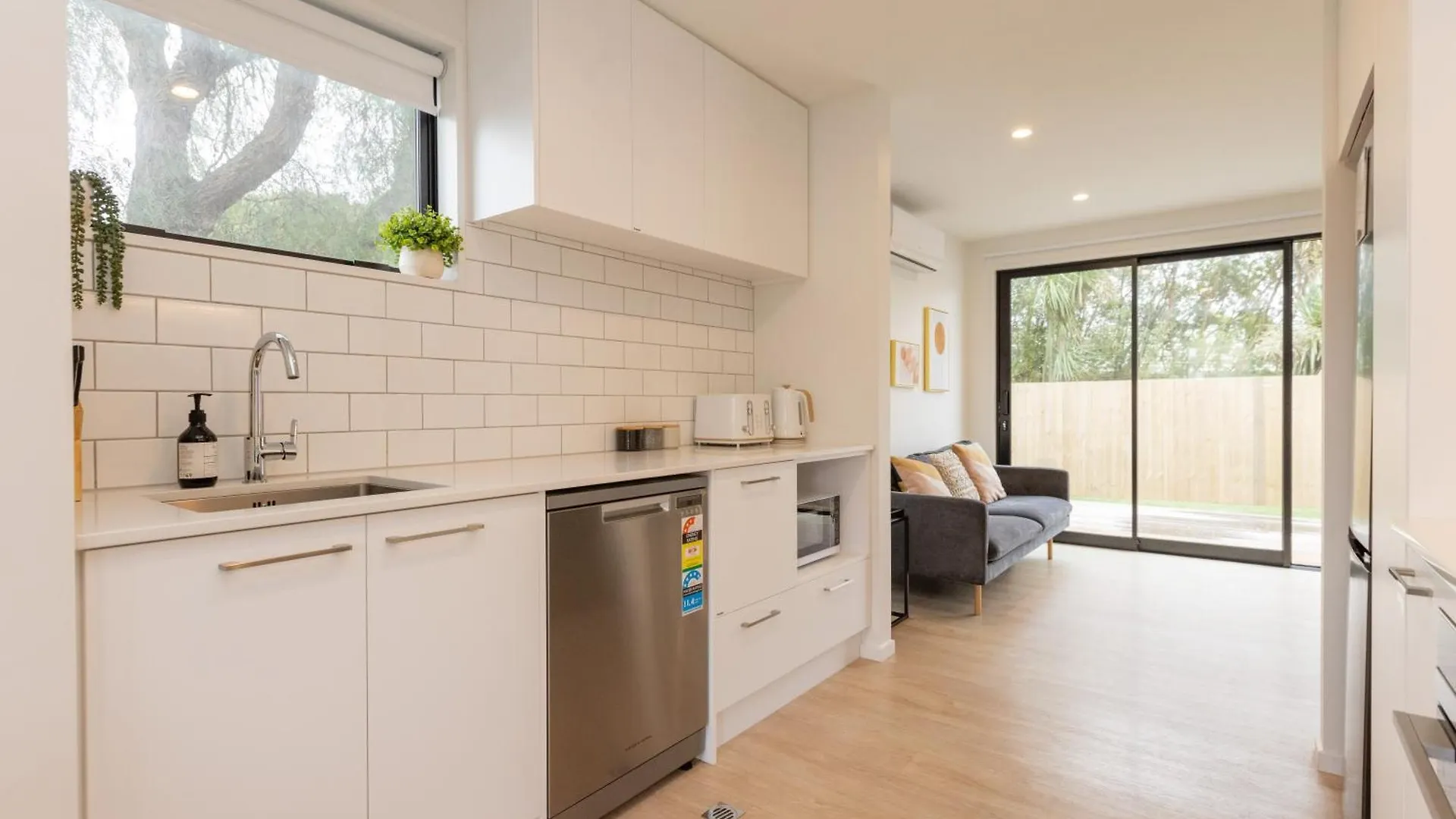 Apartment Addington Soho Two Bedroom Townhouse Christchurch