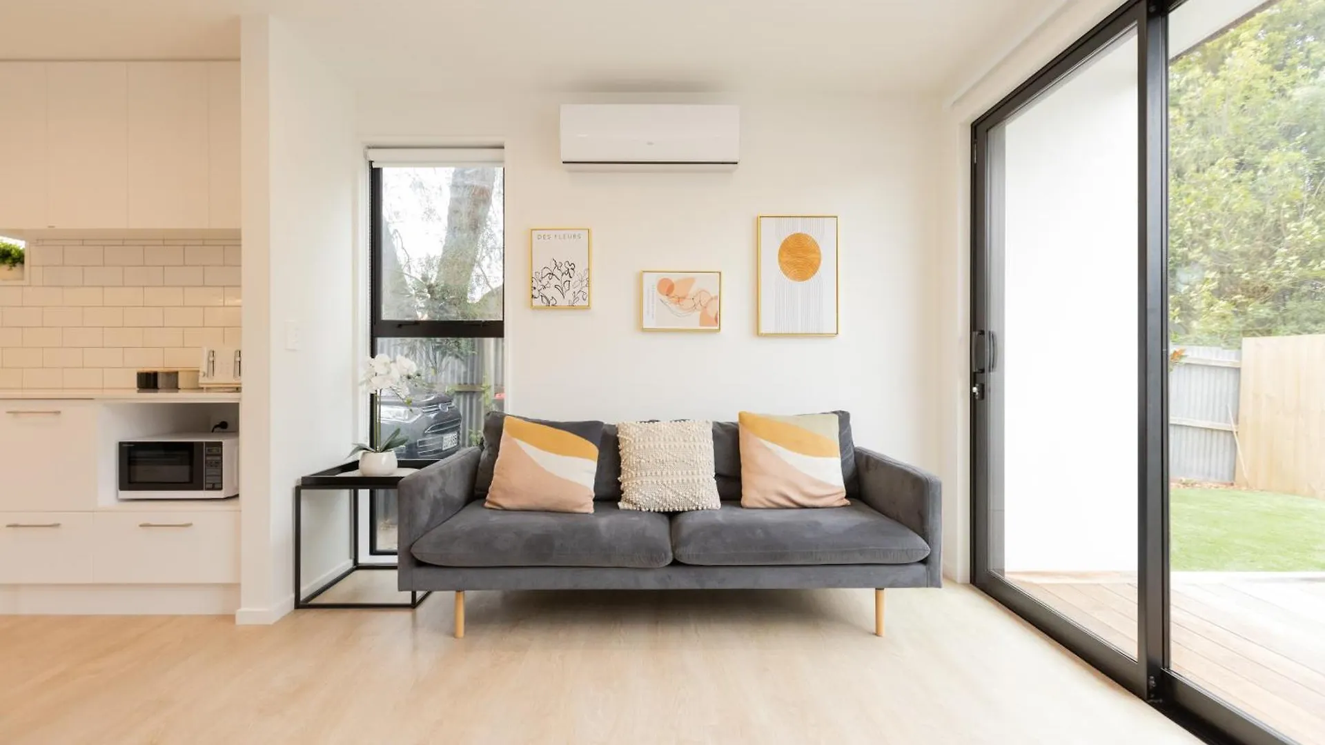 Addington Soho Two Bedroom Townhouse Christchurch